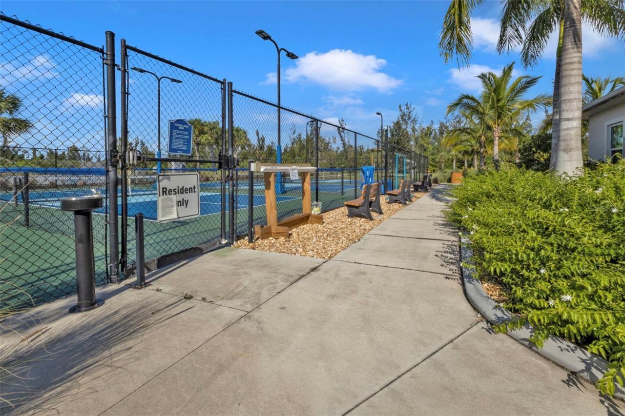 7676 Mikasa Drive , Punta Gorda, FL 33950 Photo