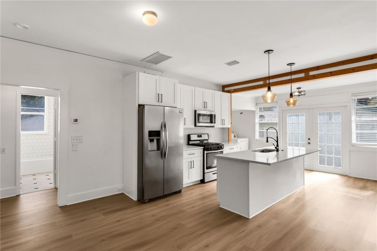 1924 3rd Street S, Saint Petersburg, FL 33705 Photo