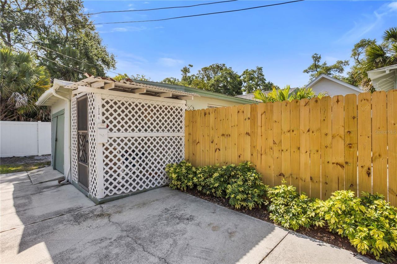 1924 3rd Street S, Saint Petersburg, FL 33705 Photo