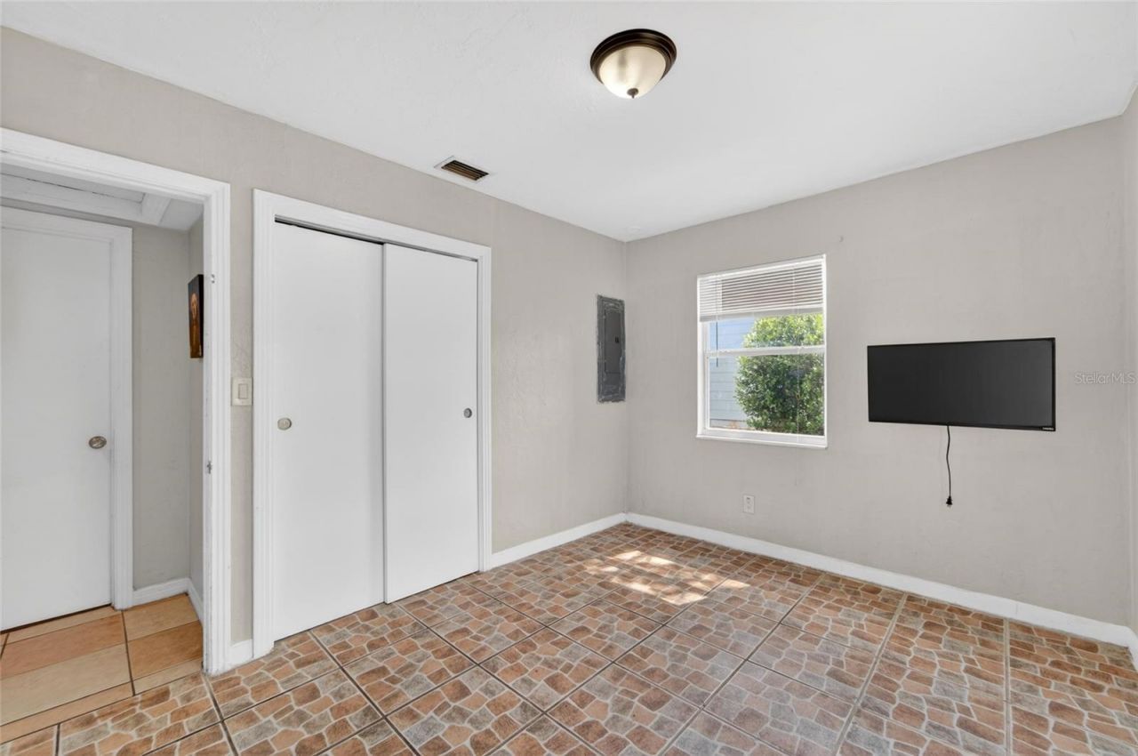 4940 5th Avenue S, Saint Petersburg, FL 33707 Photo