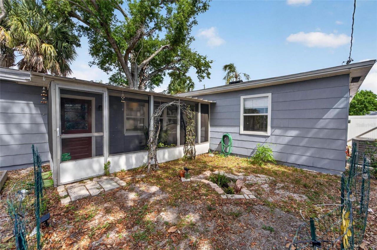 4940 5th Avenue S, Saint Petersburg, FL 33707 Photo