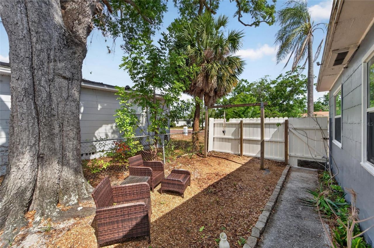 4940 5th Avenue S, Saint Petersburg, FL 33707 Photo