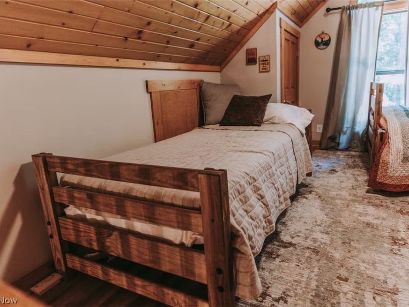 22916 Sams Creek Road , Laurelville, OH 43135 Photo 21