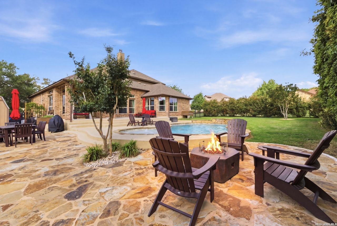 2618 Mallinckrodt Dr, New Braunfels, TX 78132 Main Photo