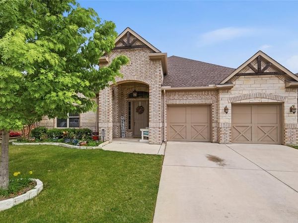 4804 Stillhouse Hollow Lane, Denton, TX 76226