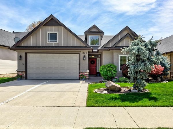 1769 E Grand Canyon Dr, Meridian, ID 83646