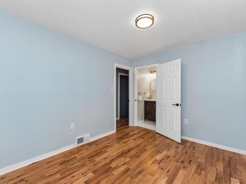 5018 Ravenna Street, Cincinnati, OH 45227 Photo 20