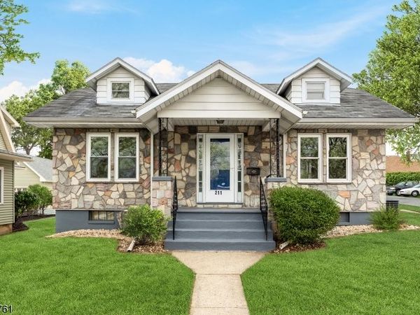 211 Pennsylvania Ave, Pohatcong, NJ 08865