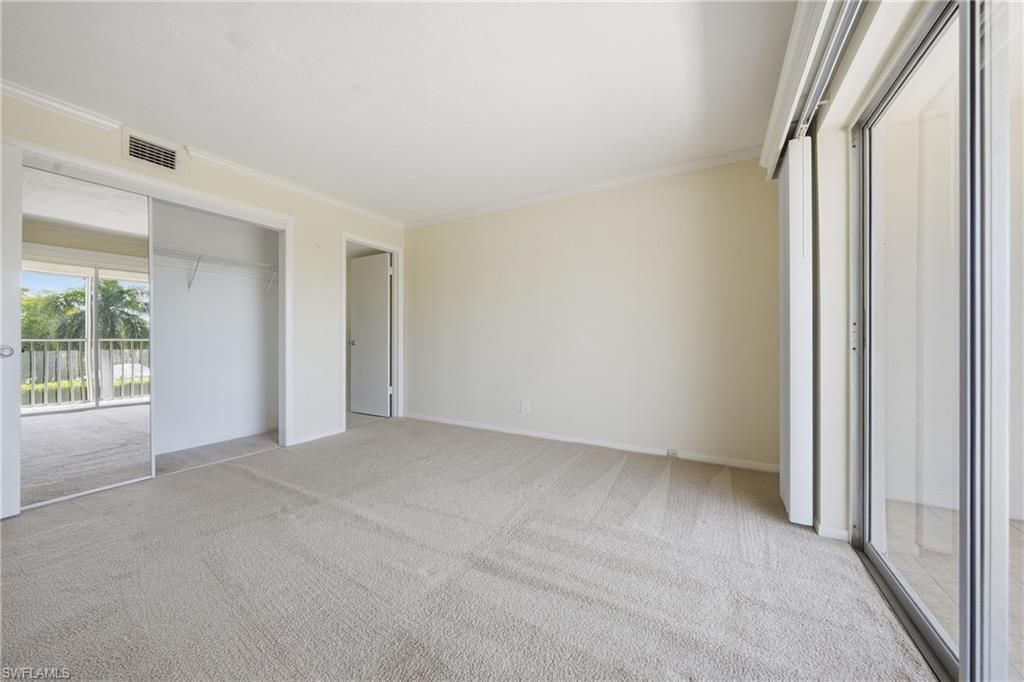 3150 Binnacle Dr, Unit 318, Naples, FL 34103 Photo