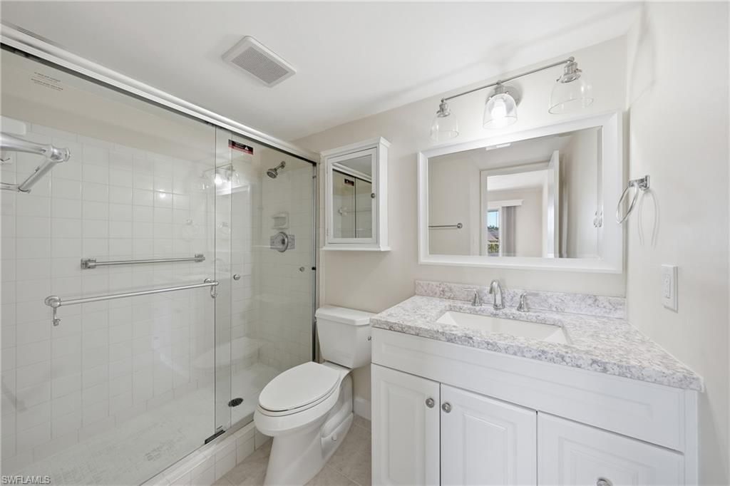3150 Binnacle Dr, Unit 318, Naples, FL 34103 Photo