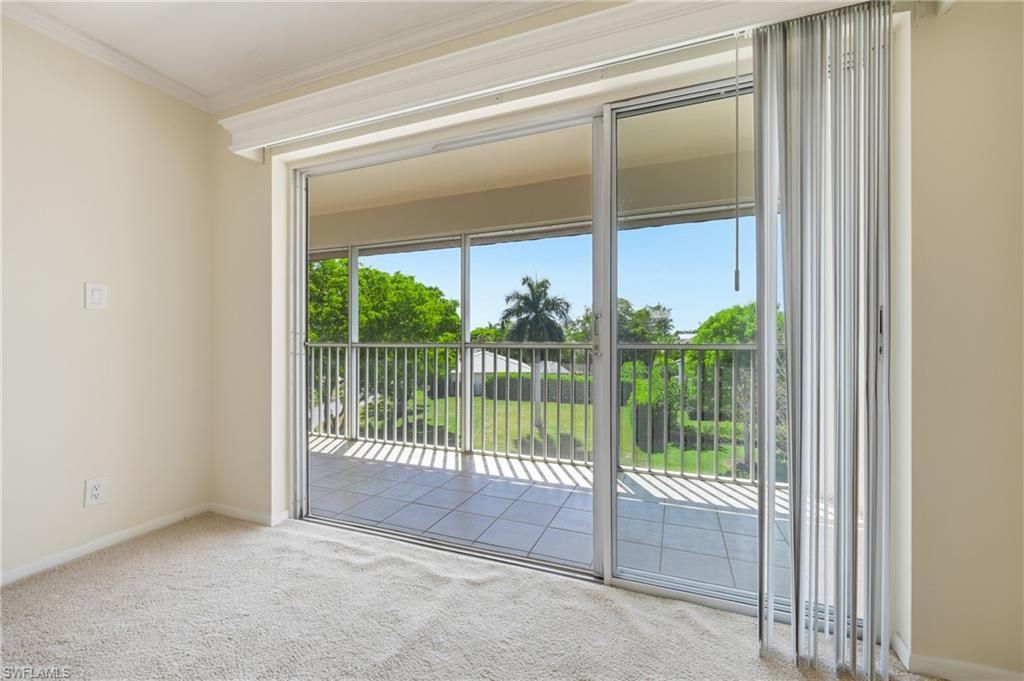 3150 Binnacle Dr, Unit 318, Naples, FL 34103 Photo