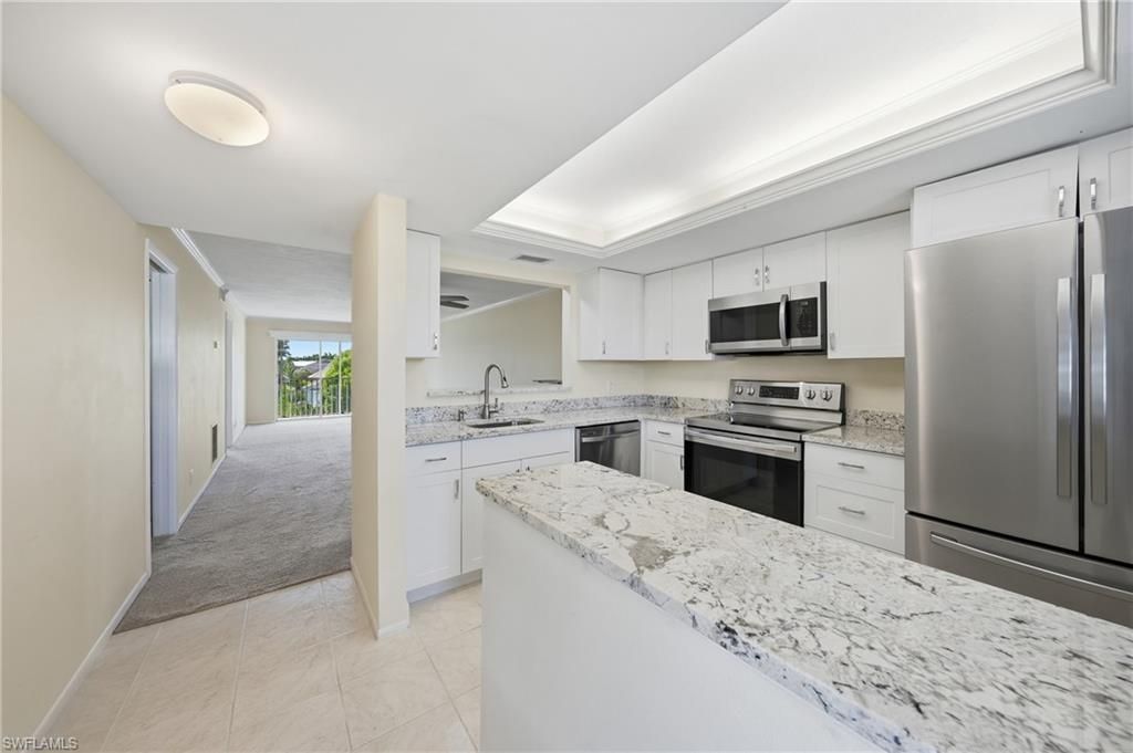 3150 Binnacle Dr, Unit 318, Naples, FL 34103 Photo
