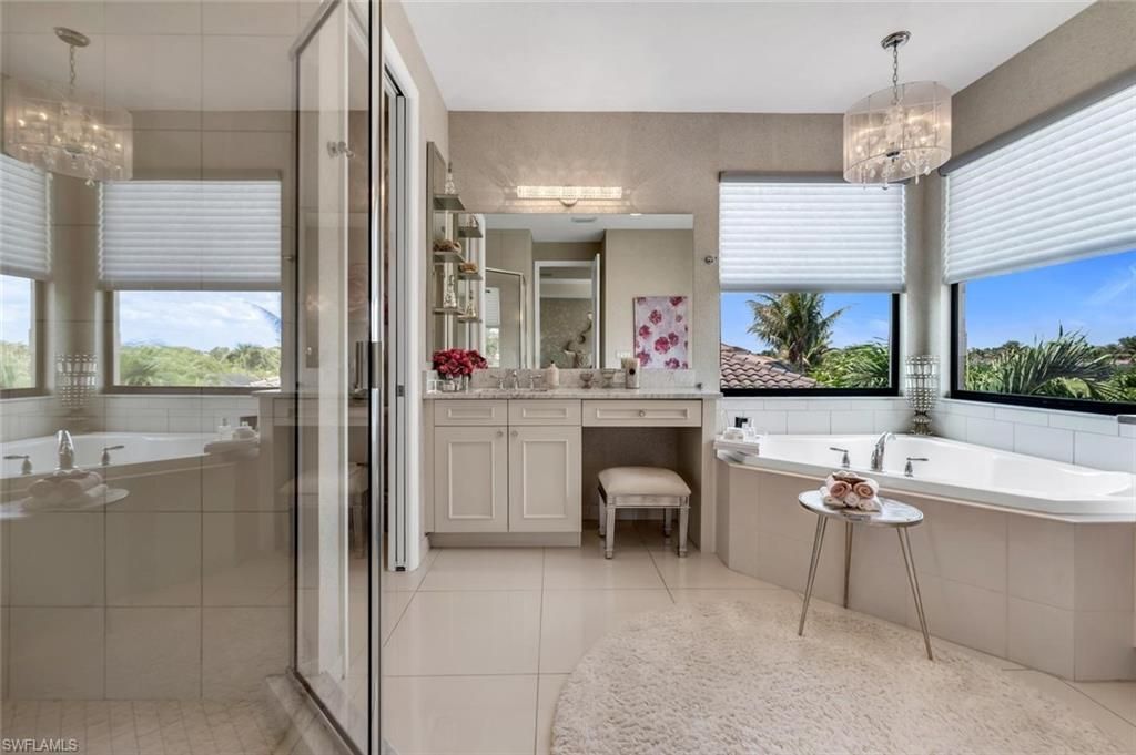 13539 Mandarin Cir, Naples, FL 34109 Photo