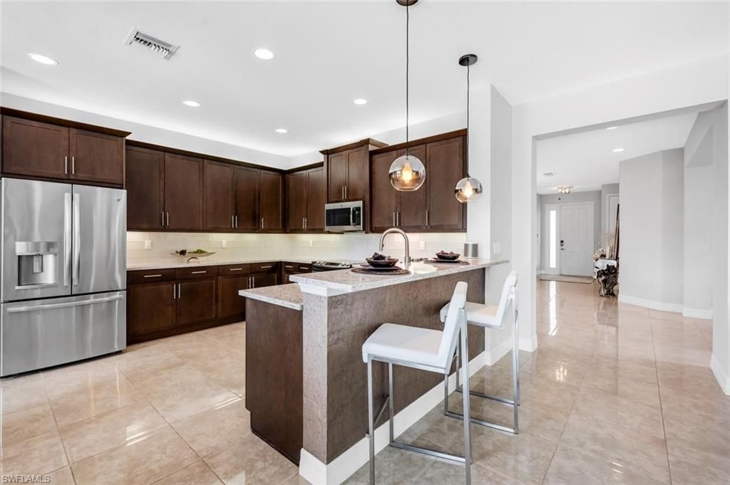13539 Mandarin Cir, Naples, FL 34109 Photo