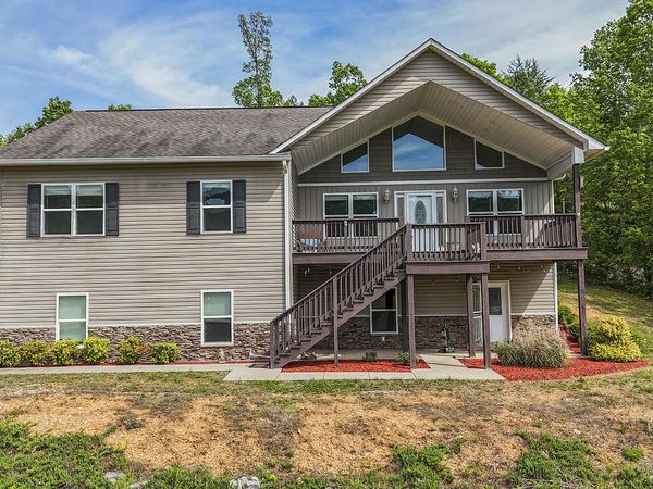 365 Meadowbrook Lane, Trenton, GA 30752