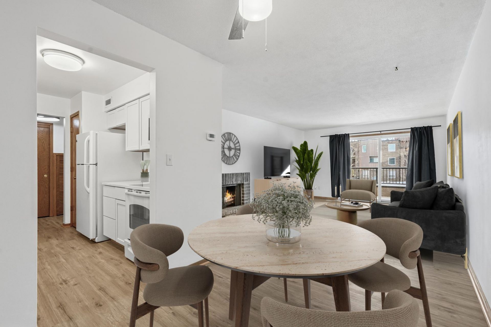 2200 Midland Grove Road , Roseville, MN 55113