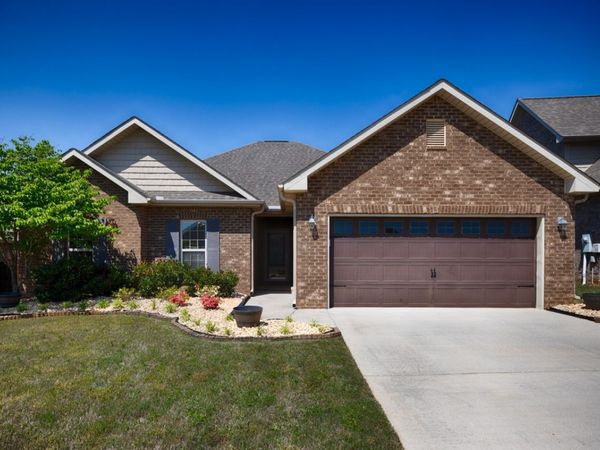 14469 Turnberry Ln , Athens, AL 35613