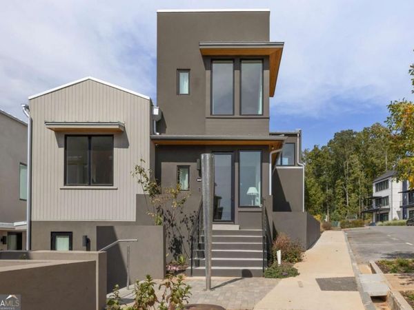 10940 Serenbe Lane, Chattahoochee Hills, GA 30268