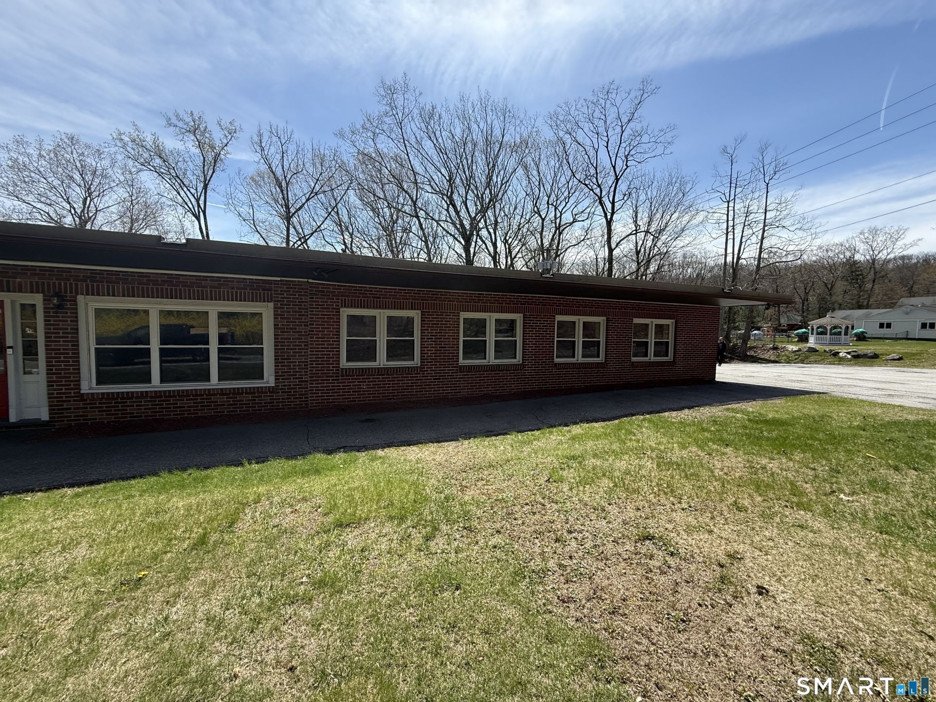 271 Litchfield, Harwinton, CT 06791 Main Photo