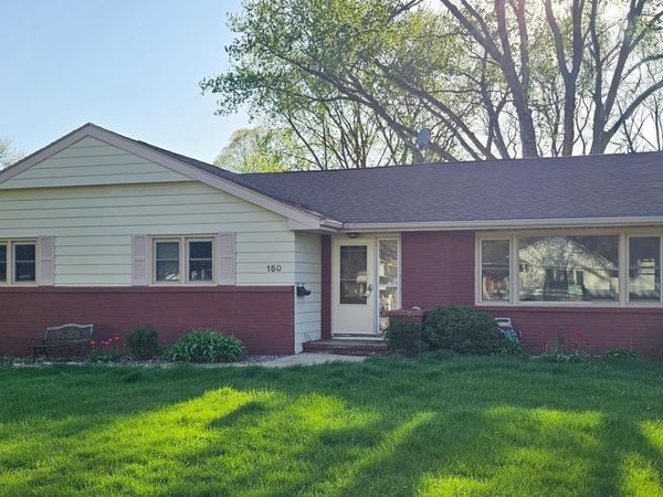 150 Crestview Avenue, Waterloo, IA 50701