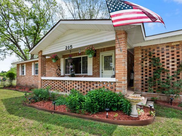 215 W Main Street, Evening Shade, AR 72532