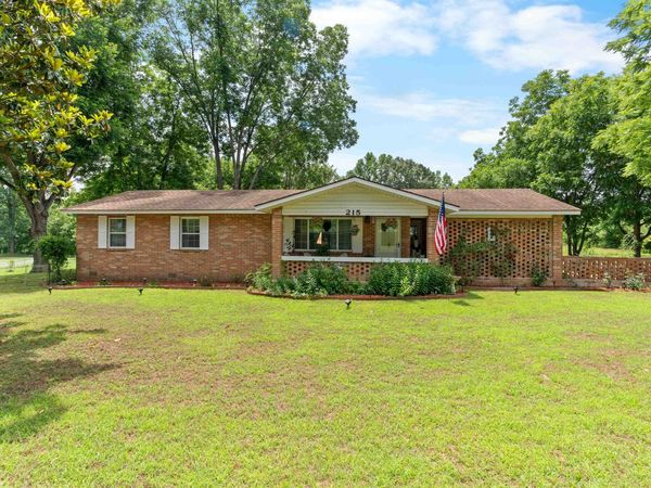215 W Main Street, Evening Shade, AR 72532