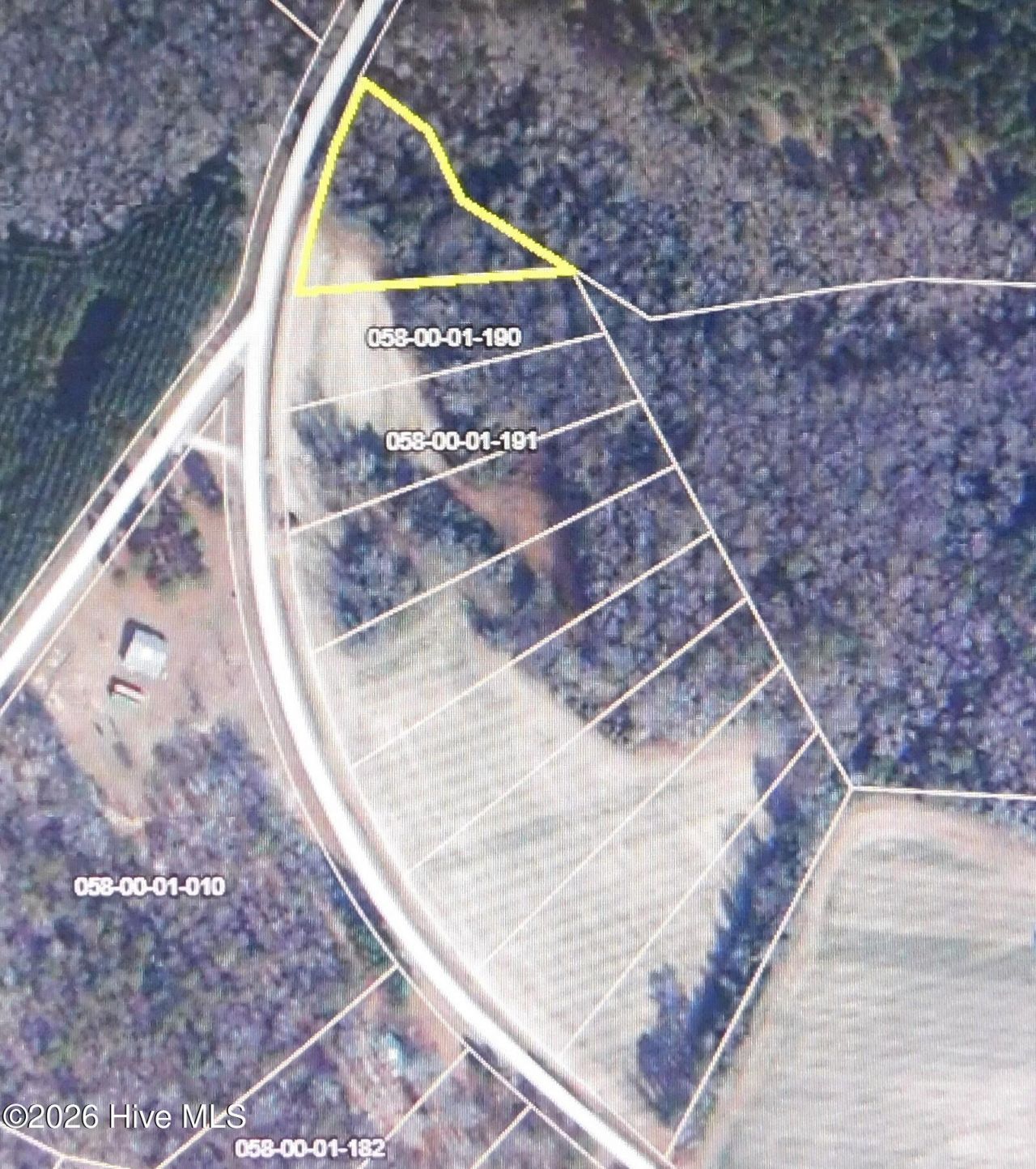 01 Salem Road, Bennettsville, SC 29512 Main Photo