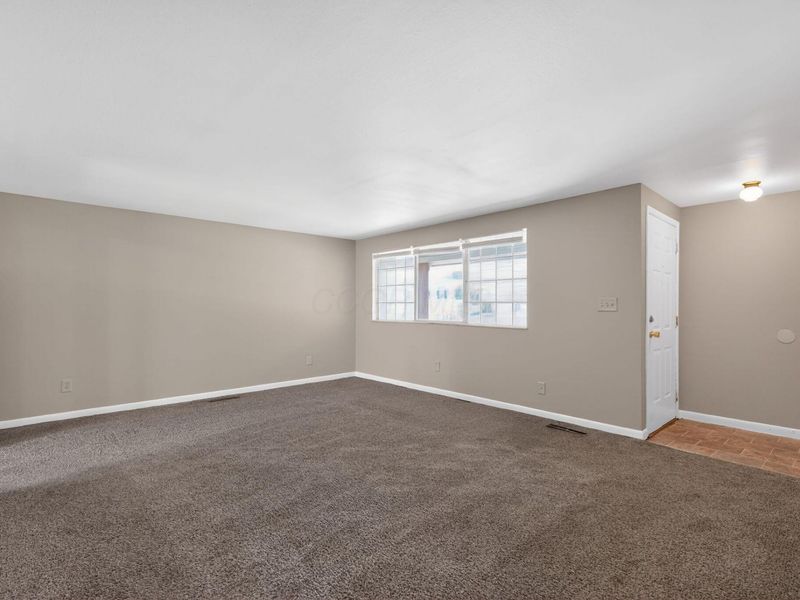 3674 Panama Drive , Westerville, OH 43081 Photo 11