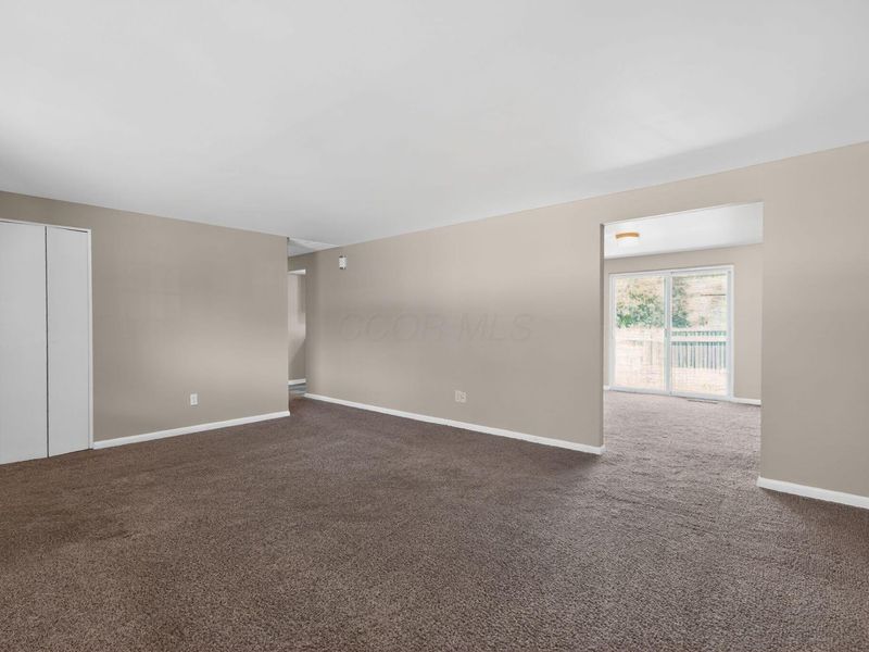 3674 Panama Drive , Westerville, OH 43081 Photo 9