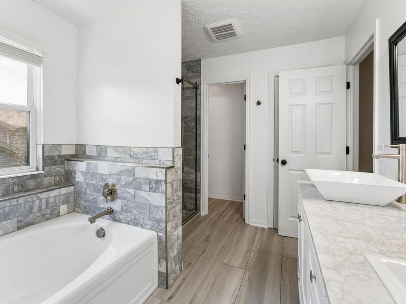 7710 Tullymore Drive, Dublin, OH 43016 Photo 29