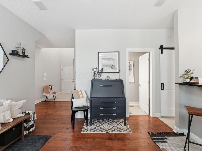 2325 Village At Bexley Drive, Columbus, OH 43209 Photo 11