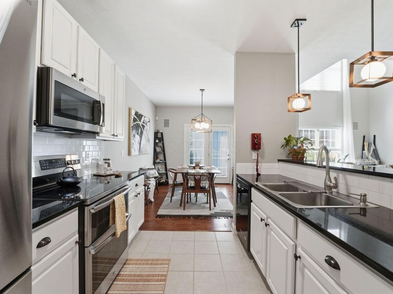 2325 Village At Bexley Drive, Columbus, OH 43209 Photo 22