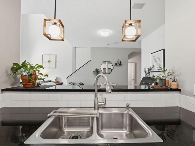 2325 Village At Bexley Drive, Columbus, OH 43209 Photo 23