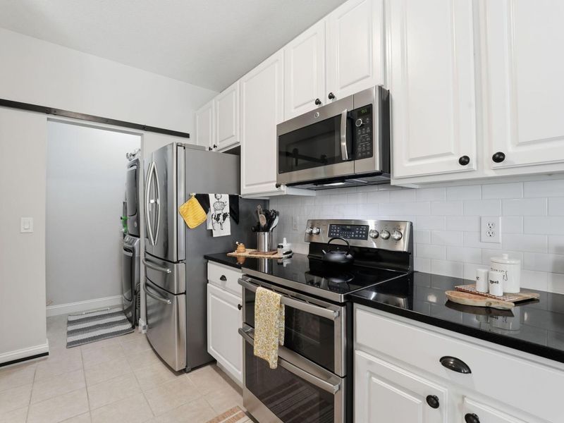 2325 Village At Bexley Drive, Columbus, OH 43209 Photo 26