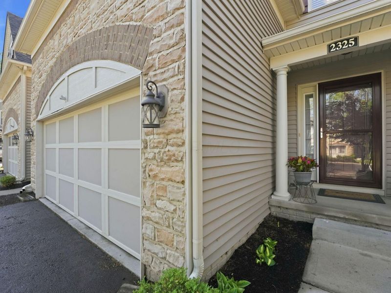 2325 Village At Bexley Drive, Columbus, OH 43209 Photo 57