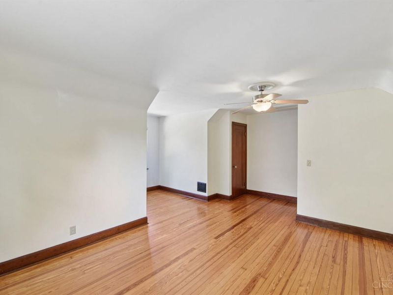 1549 Wittlou Avenue, Cincinnati, OH 45224 Photo 22