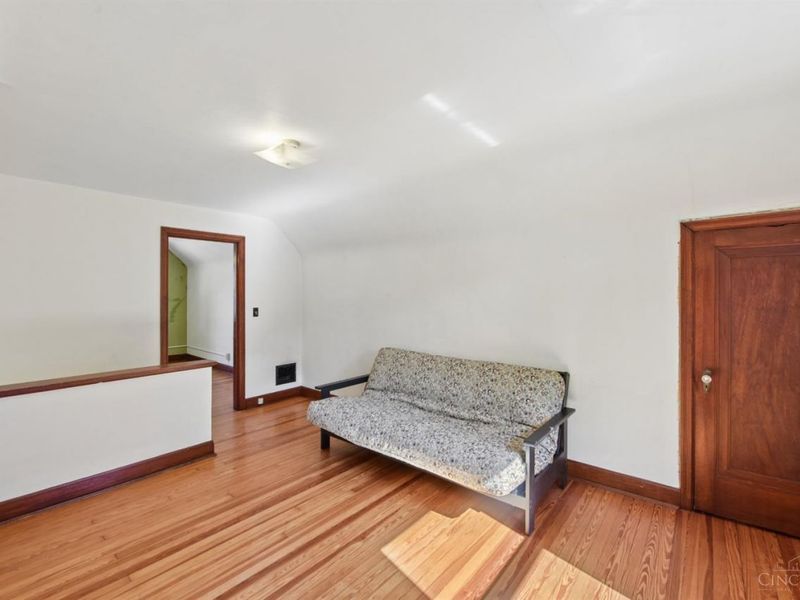 1549 Wittlou Avenue, Cincinnati, OH 45224 Photo 23