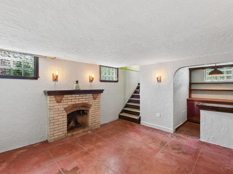 1549 Wittlou Avenue, Cincinnati, OH 45224 Photo 37