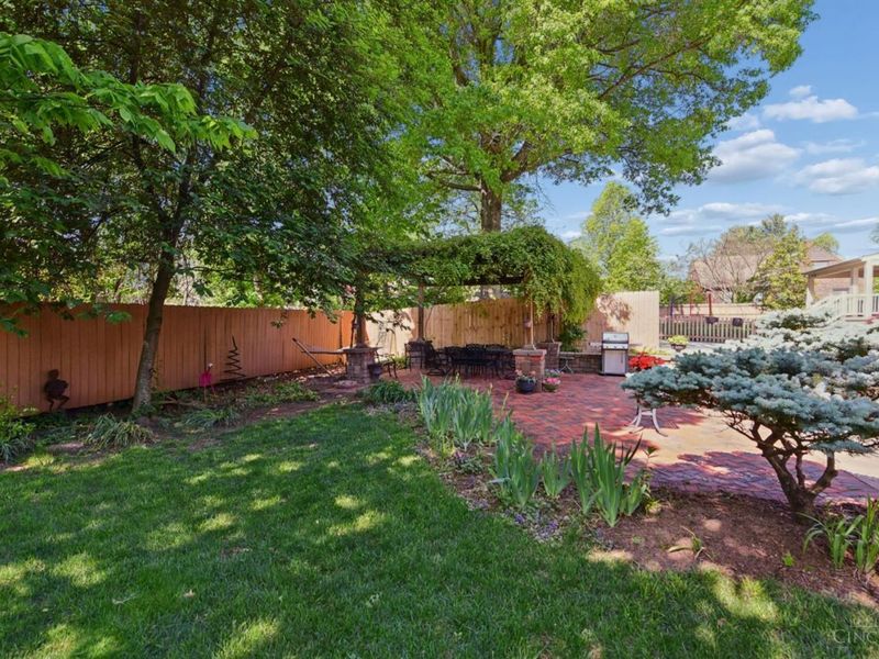 1549 Wittlou Avenue, Cincinnati, OH 45224 Photo 41