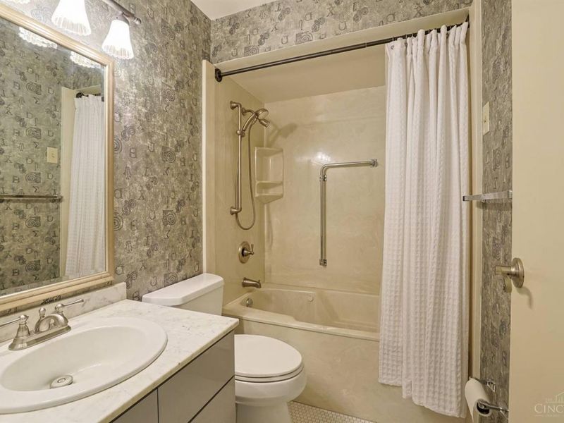 5339 Hickory Trail Lane, Blue Ash, OH 45242 Photo 36