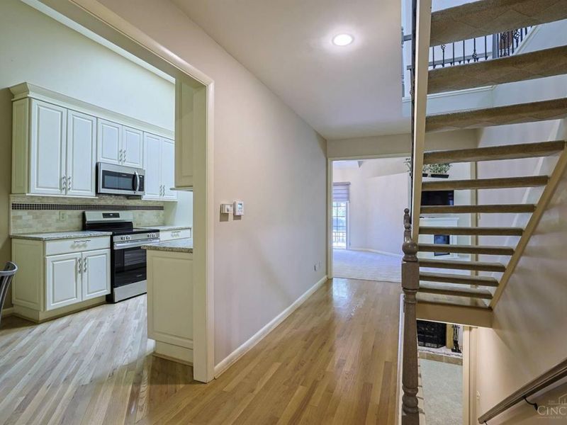 5339 Hickory Trail Lane, Blue Ash, OH 45242 Photo 5