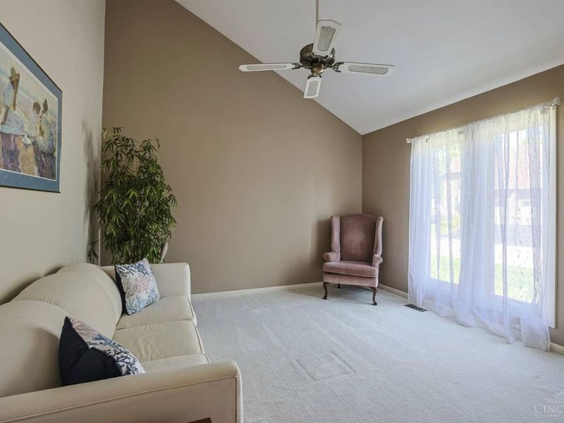 5339 Hickory Trail Lane, Blue Ash, OH 45242 Photo 6
