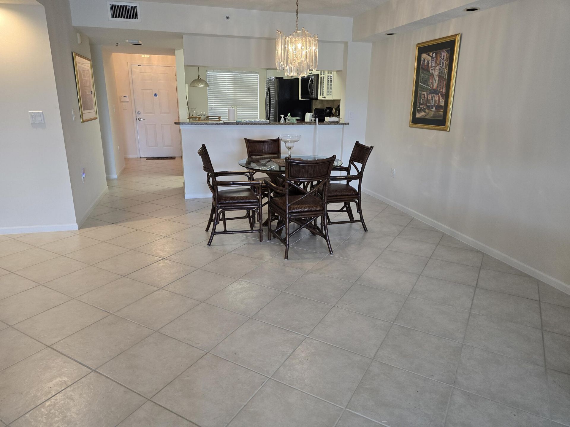 12547 Imperial Isle Drive, Unit 304, Boynton Beach, FL 33437 Photo