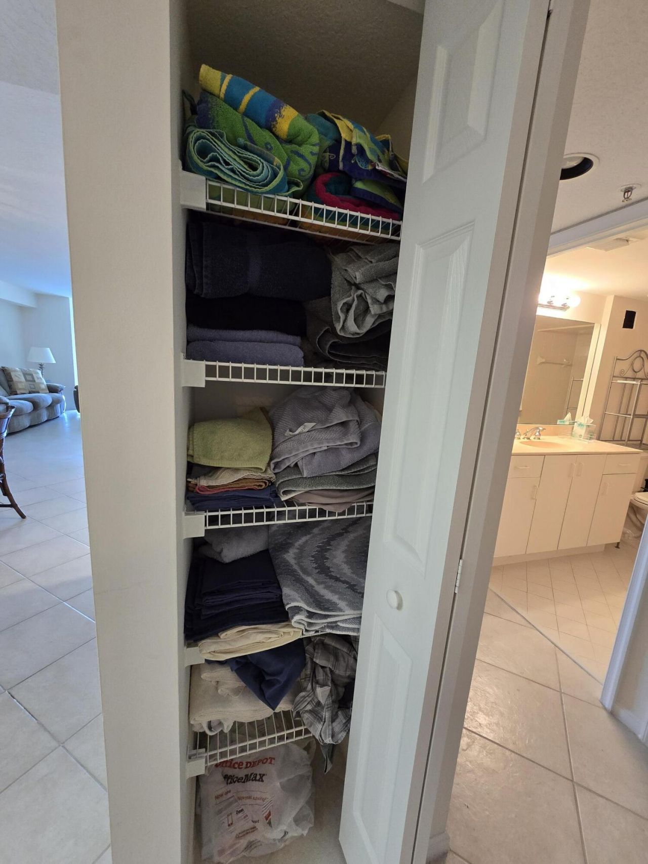 12547 Imperial Isle Drive, Unit 304, Boynton Beach, FL 33437 Photo