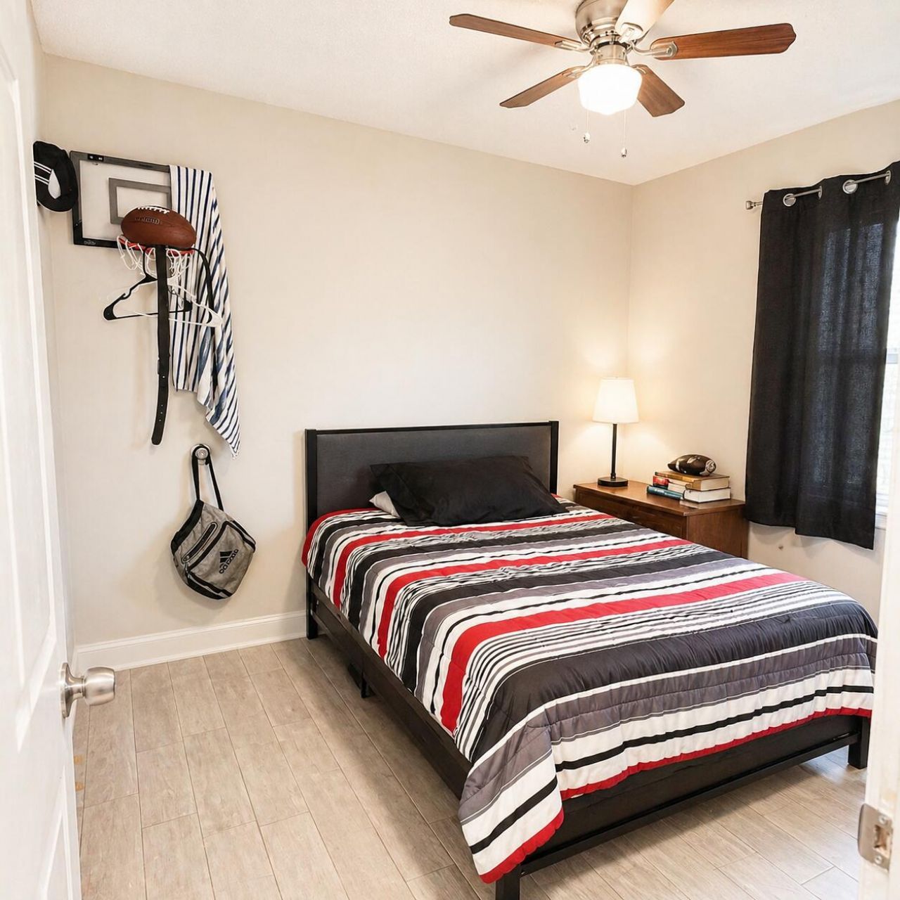 331 Walton Boulevard, Unit 4, West Palm Beach, FL 33405 Photo