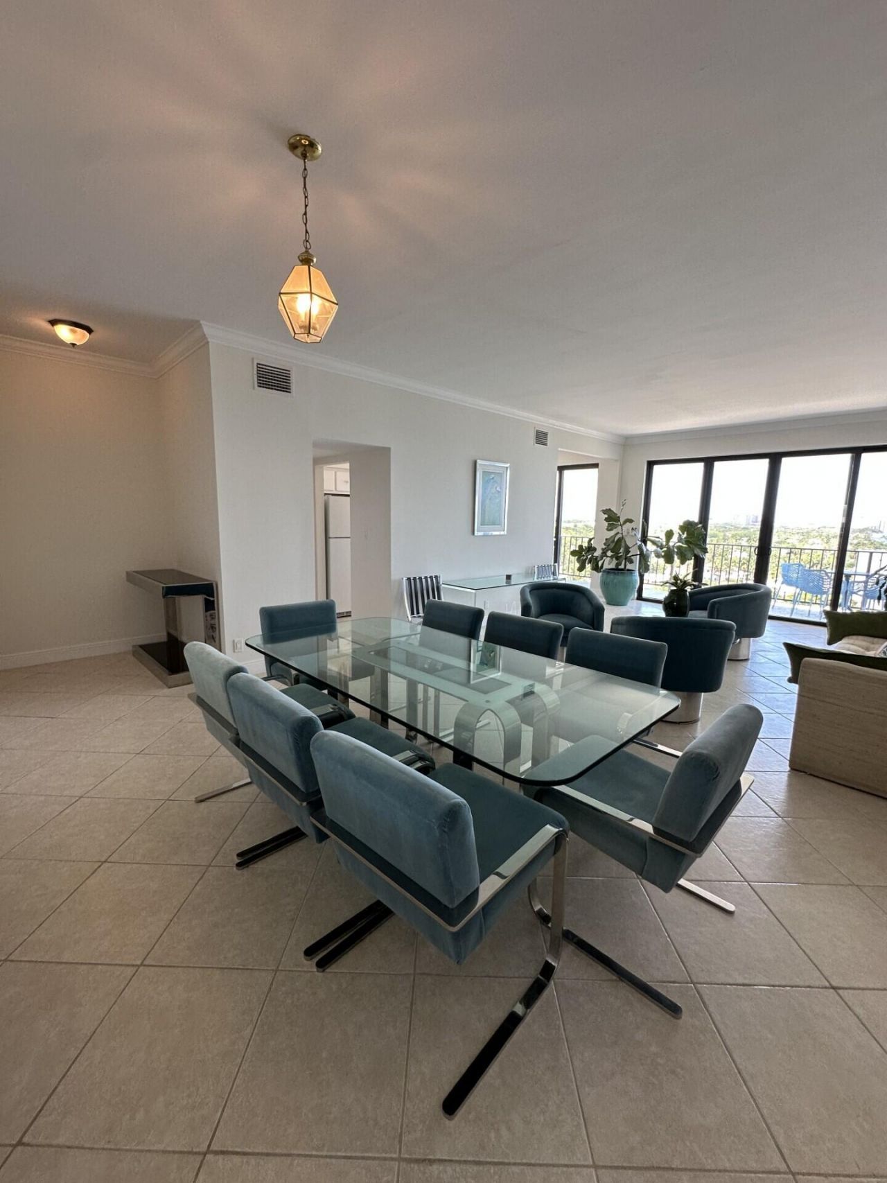 3800 Washington Road, Unit 1208, West Palm Beach, FL 33405 Photo