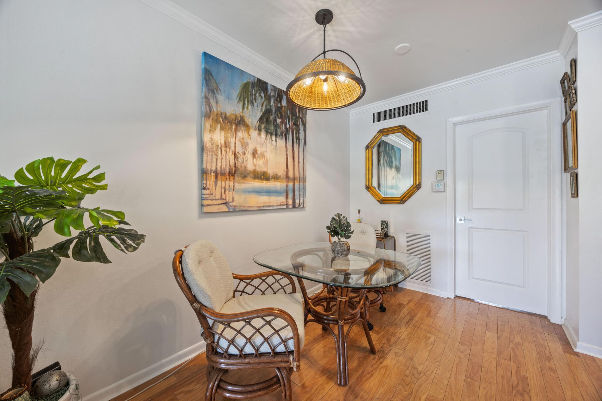 1001 NE 8th Avenue, Unit 212, Delray Beach, FL 33483 Photo