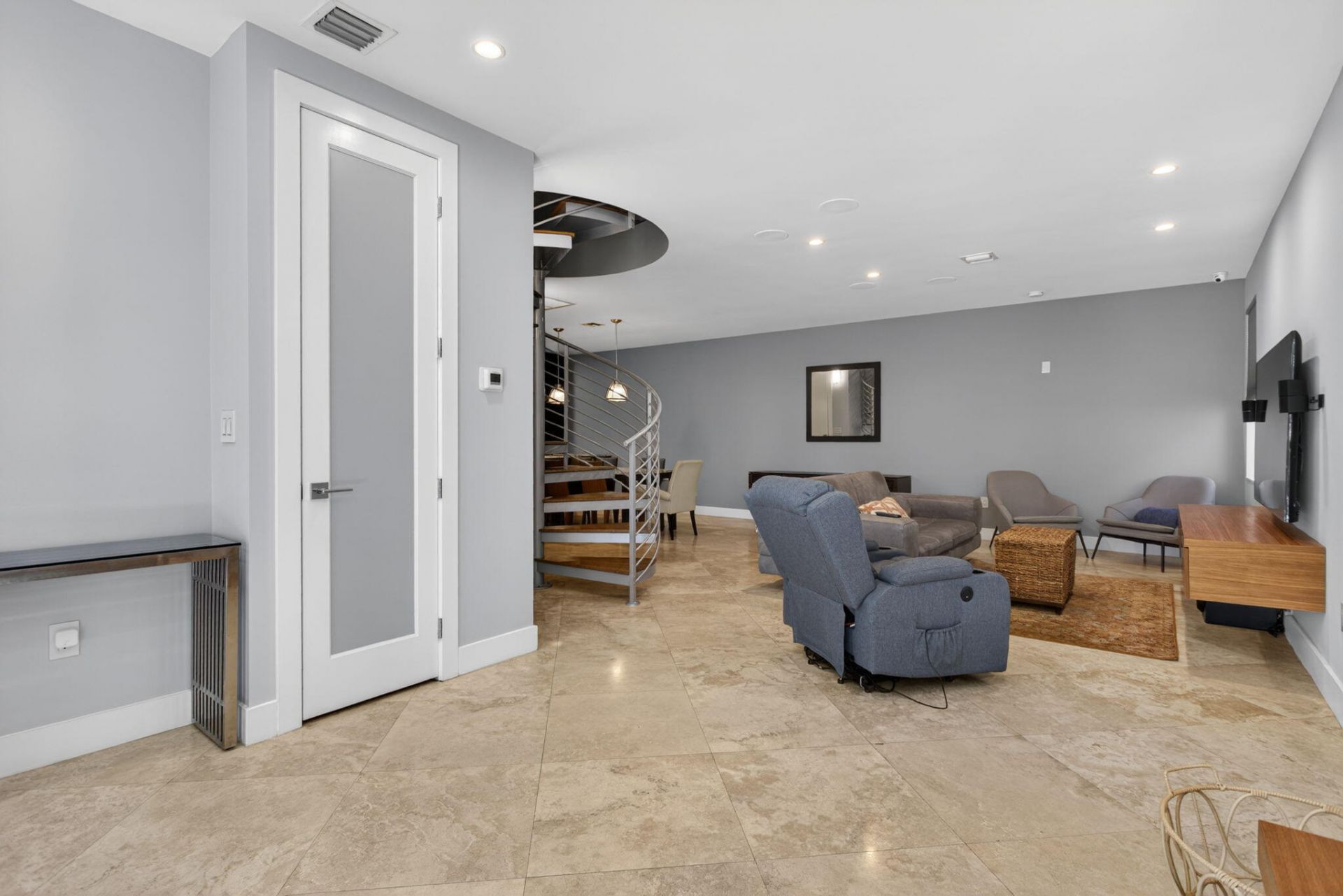 915 SE 2nd Court, Fort Lauderdale, FL 33301 Photo