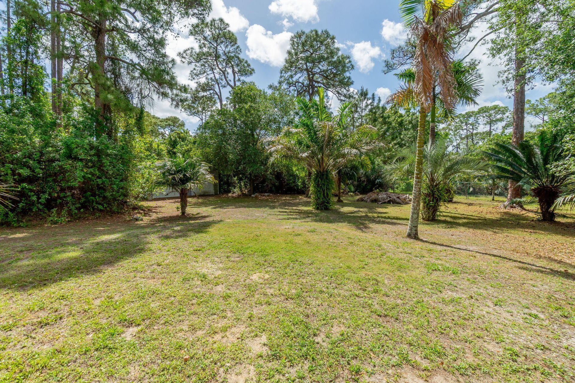 15578 89th Place N, The Acreage, FL 33470 Photo