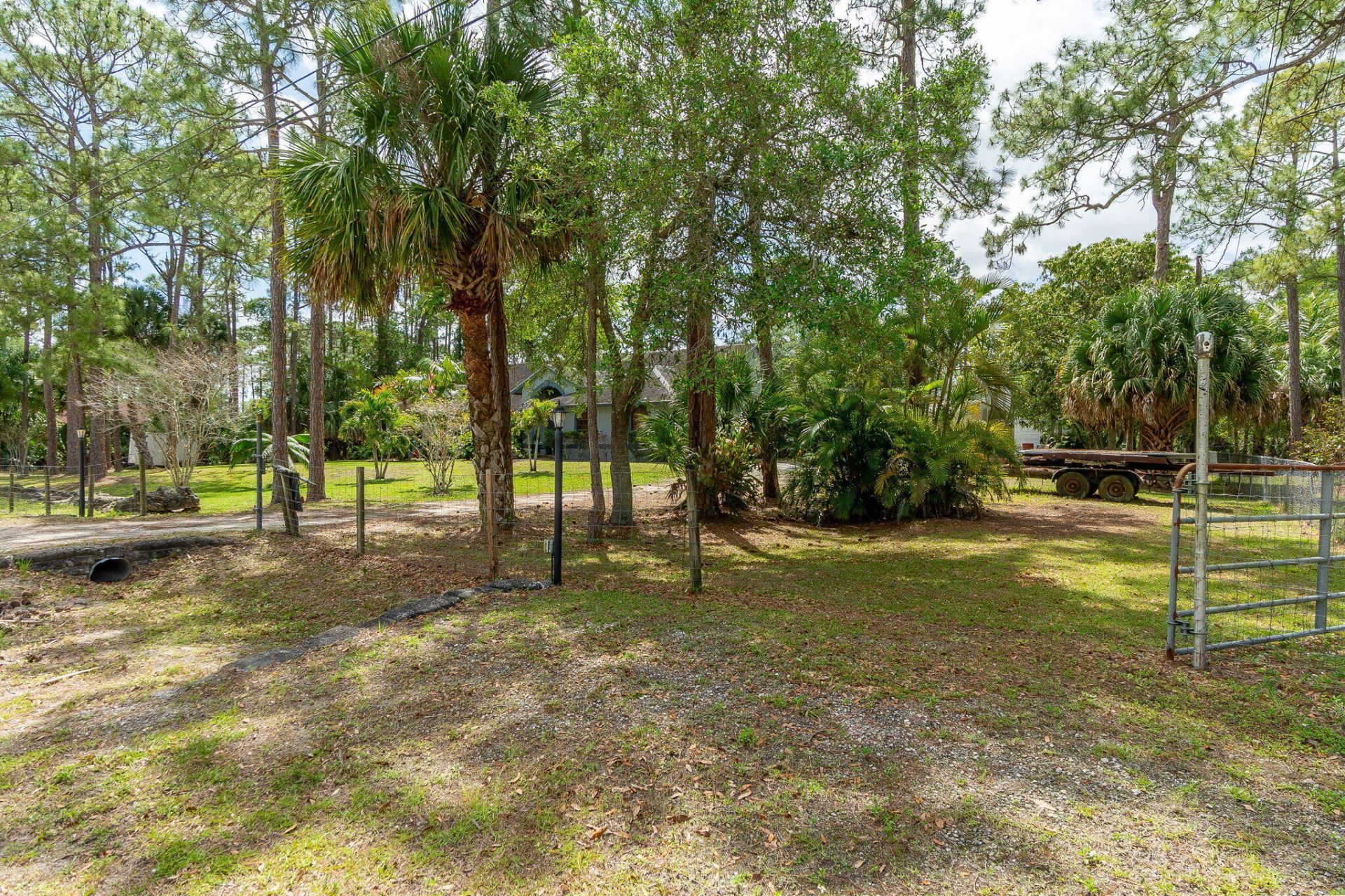 15578 89th Place N, The Acreage, FL 33470 Photo
